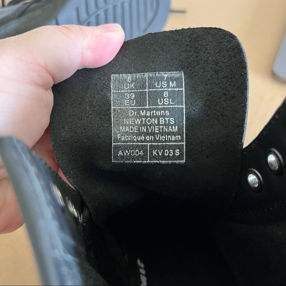 Dr. Martens Newton Black Midi Lace Up Boot - Picture 9 of 10